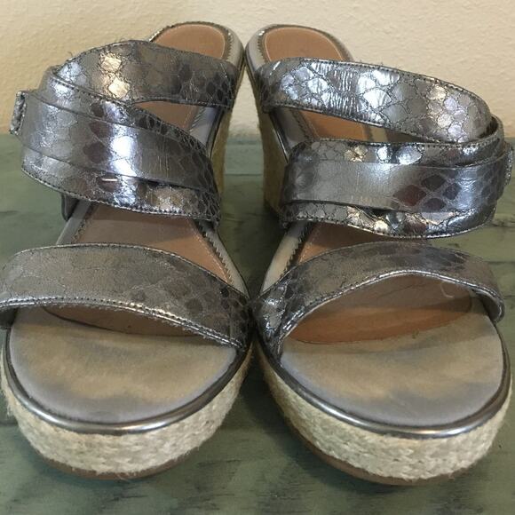 Sperry Top Sider Size 8 B 3 1/2" Rope Jute Wedge Heels Silver Snake Skin Straps - Picture 2 of 7